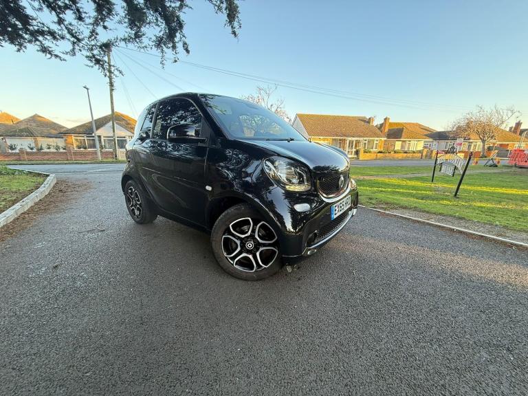 image for 2015 smart fortwo 0.9 Turbo Prime Premium 2dr Auto COUPE PETROL Automatic