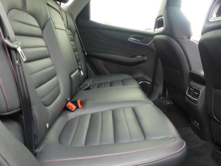 2023 MG MG HS 1.5 T Gdi Exclusive Suv 5dr Petrol Dct Euro 6 (s/s) (162 Ps) ESTATE Petrol Automatic