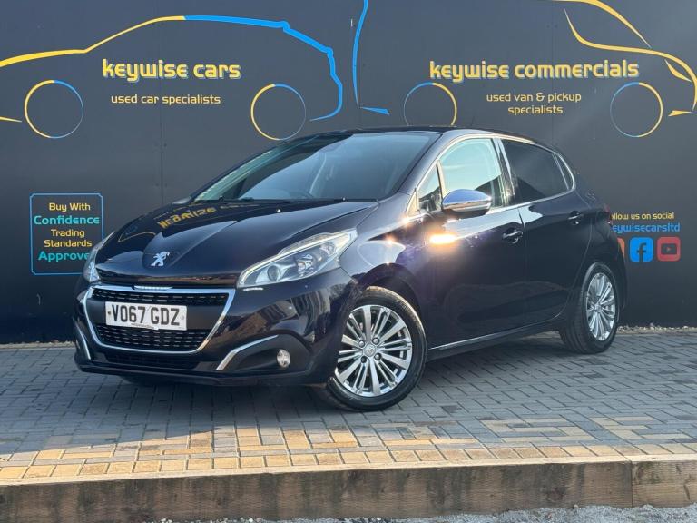 2017 Peugeot 208 1.2 PureTech 82 Allure 5dr HATCHBACK PETROL Manual