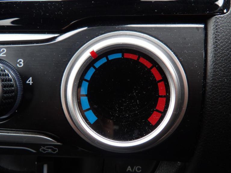 2020 Honda Jazz 1.3 i-VTEC SE Hatchback 5dr Petrol CVT Euro 6 (s/s) (102 ps) HATCHBACK Petrol Aut...