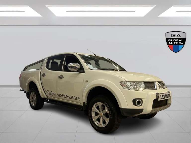 2011 Mitsubishi L200 2.5 DI-D Barbarian Auto 4WD Euro 4 4dr (LB) PICK UP Diesel Automatic