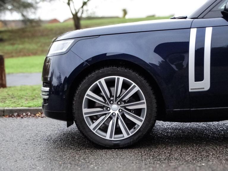 2022 Land Rover Range Rover 4.4 P530 V8 Autobiography Auto 4WD Euro 6 (s/s) 5dr (LWB, 7Seat) ESTA...