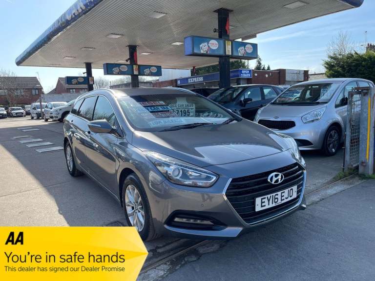 2016 Hyundai i40 1.7 CRDi Blue Drive SE Nav Tourer Euro 6 (s/s) 5dr ESTATE Diesel Manual