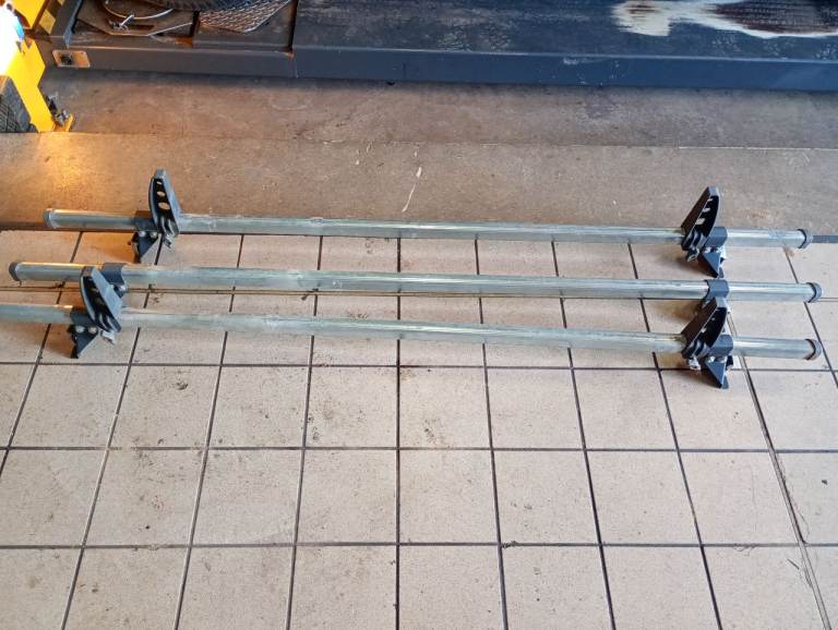 Rhino roof bars Peugeot boxer/ Citroen relay