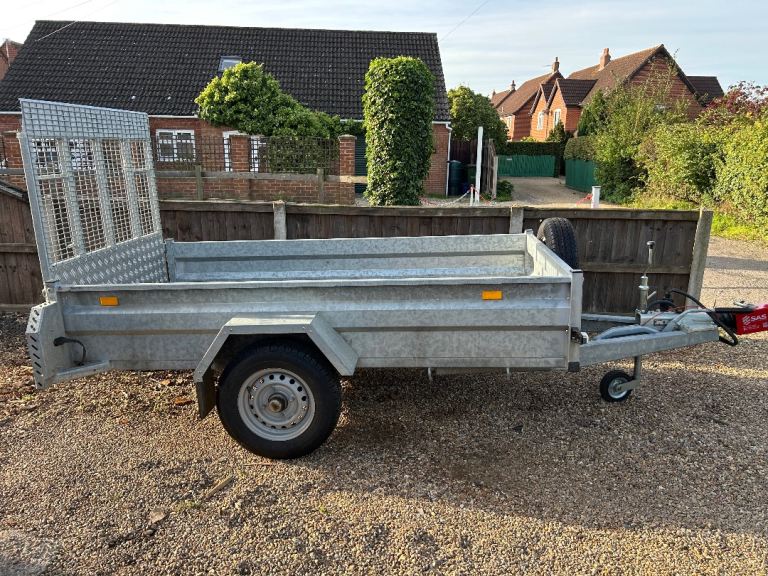 Blue Line (like Ifor Williams) 8x4 Car trailer. Excellent condition