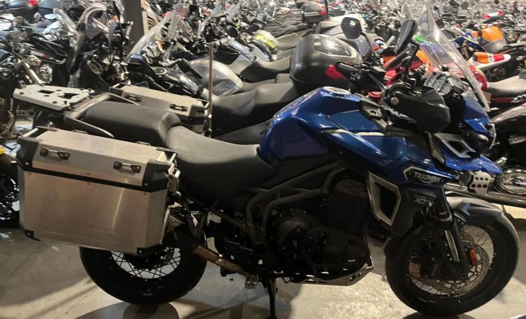 2015 65 TRIUMPH EXPLORER XCA 1215 ADVENTURE TOURER 1200 TIGERLUGGAGE16k ONLY