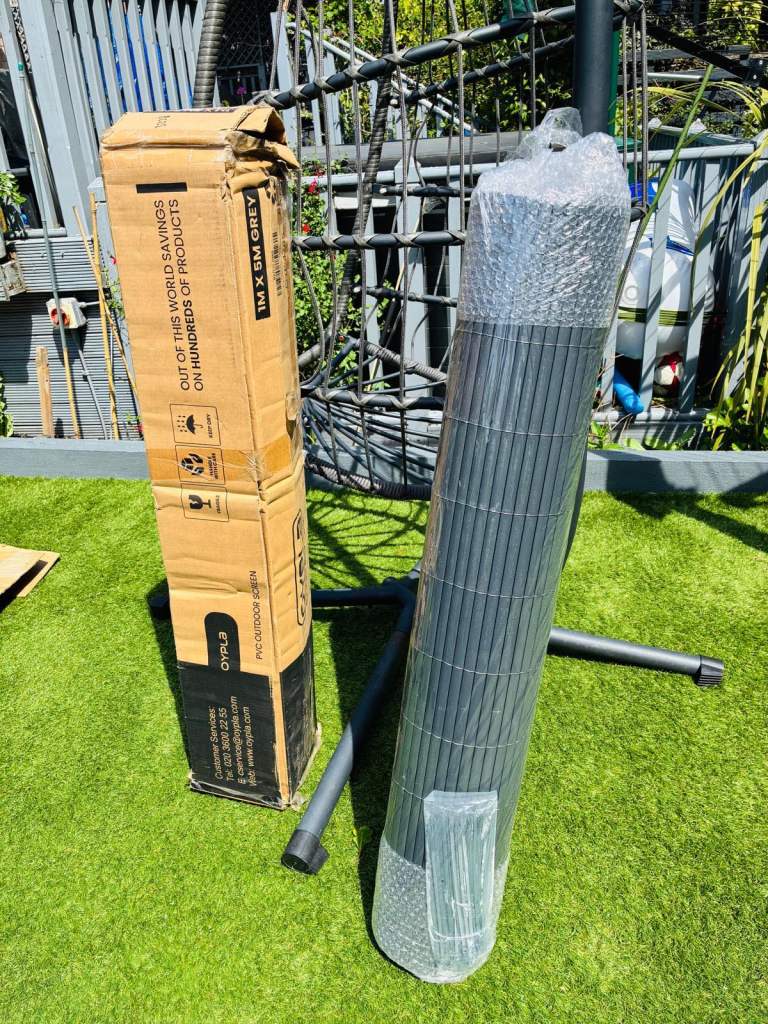Oypla 1m x 4m grey PVC Outdoor Garden Fencing Privacy Screen Roll £30
