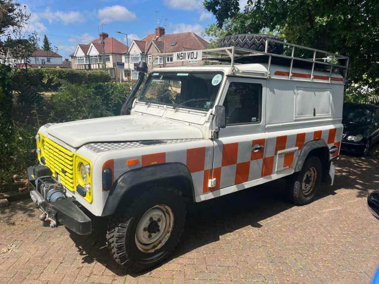 Land Rover, DEFENDER, Panel Van, 1995, Manual, 2401 (cc)