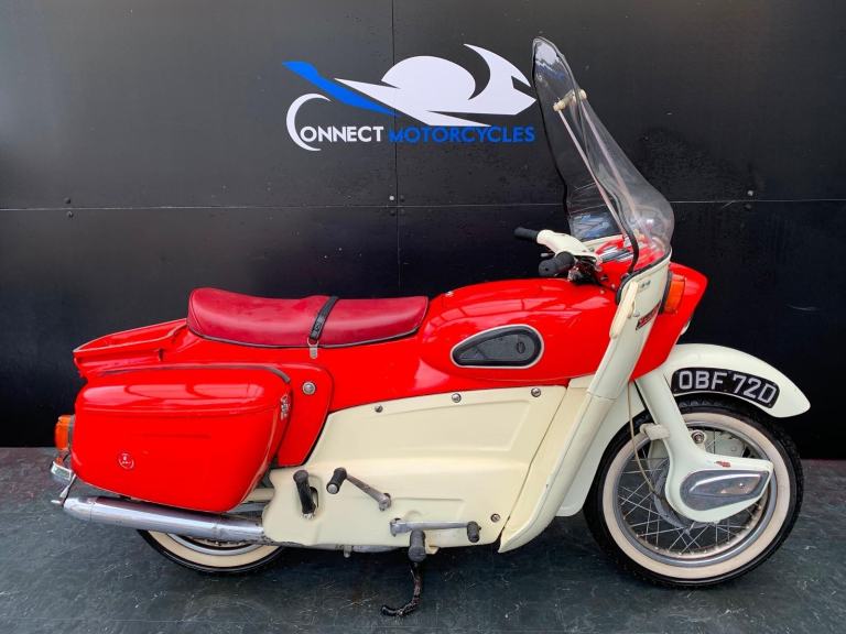 ARIEL LEADER 250 1966 LOW MILEAGE CLASSIC BIKE HPI CLEAR