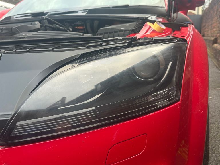 Peugeot, 208, Hatchback, 2014, Manual, 1560 (cc), 5 doors