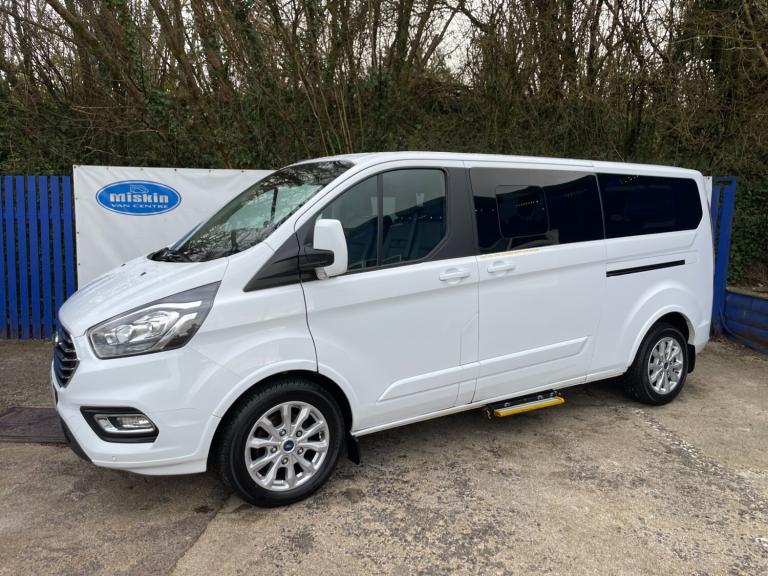 2023 Ford Tourneo Custom 2.0 EcoBlue 130ps L/R 8 Seater Titanium Automatic MPV Diesel Automatic