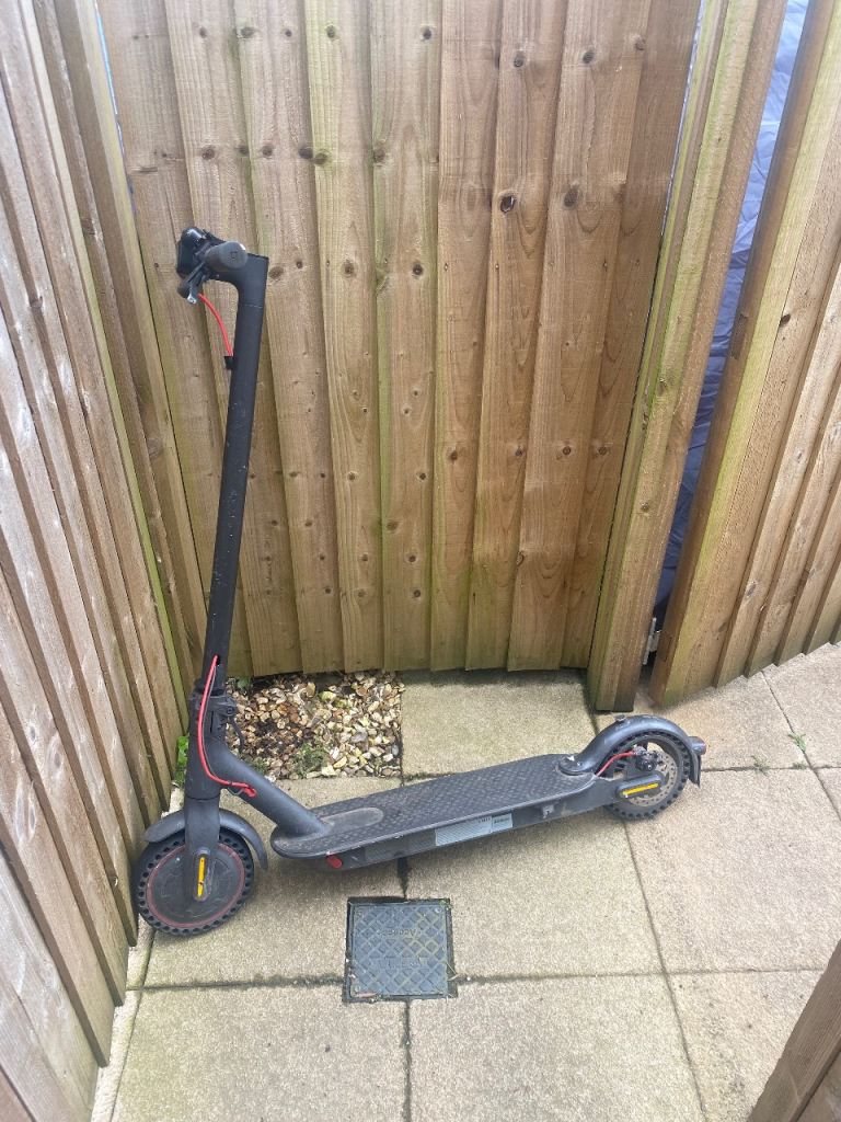 Mi electric scooter pro
