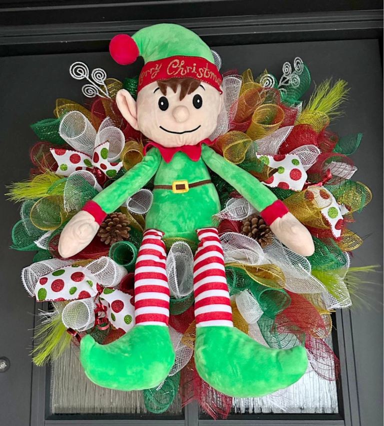 image for Handmade indoor/outdoor wreath decoration