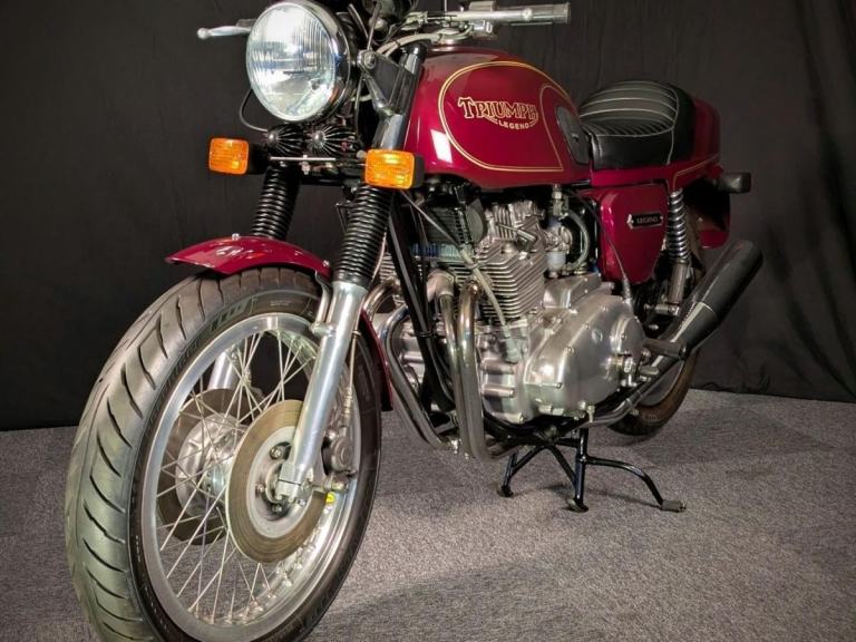 Triumph T160 Legend Les Williams or LP Williams Genuine Bike