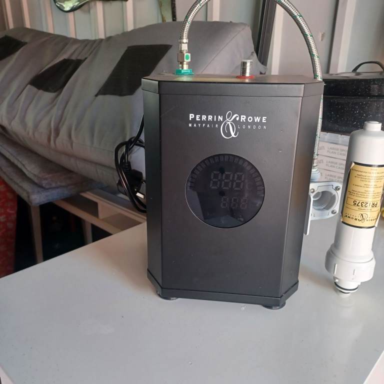 Perrin & Rowe Hot Tap Boiler Unit with Filter