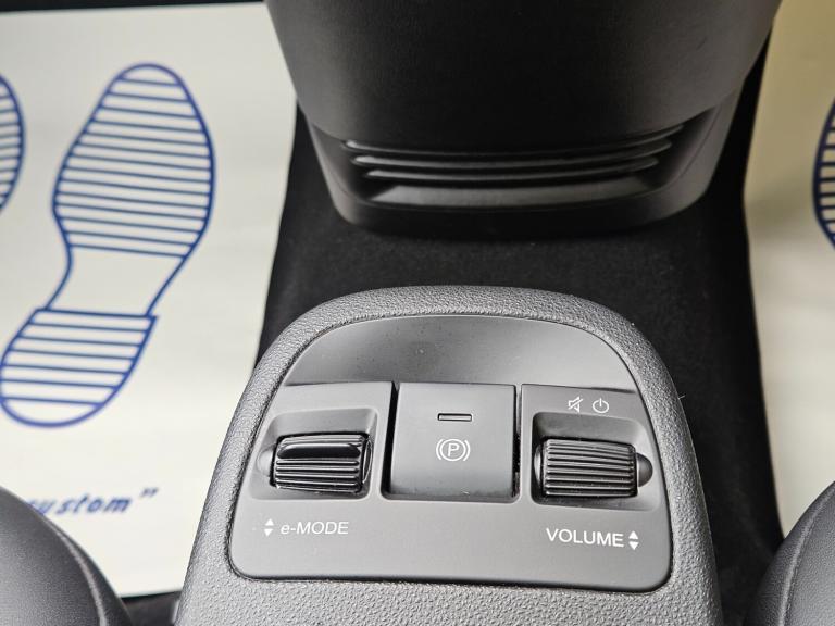 2023 Abarth 500 114kW Turismo 42.2kWh 3dr Auto HATCHBACK Electric Automatic