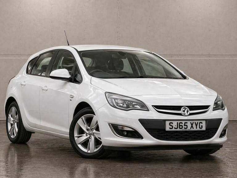2015 Vauxhall Astra 1.4i 16V SRi 5dr HATCHBACK PETROL Manual