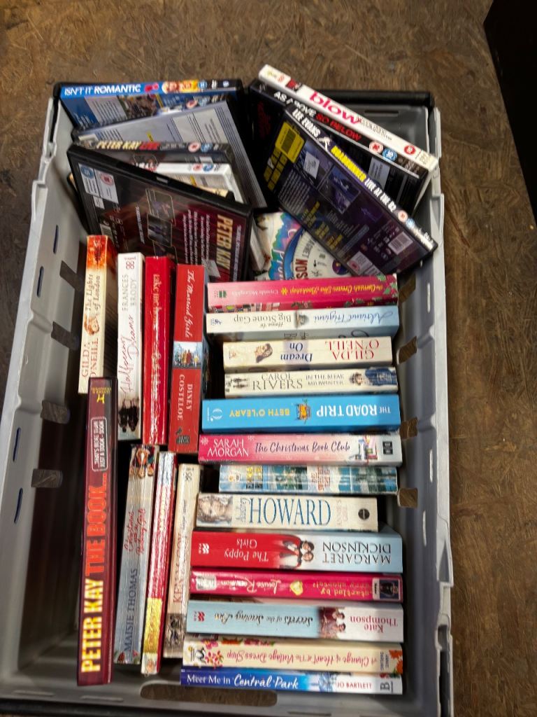 Joblot of books and dvds