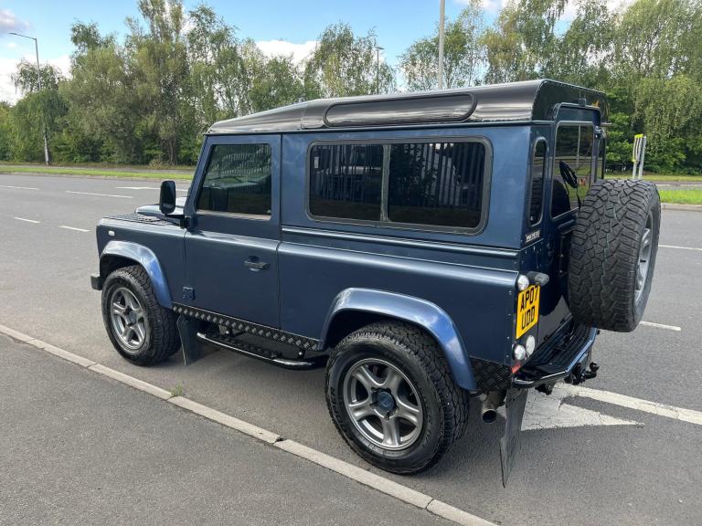 LAND ROVER DEFENDER SWB 90 COUNTY SIDE WINDOW BENCH SEAT @ £17950+ vat