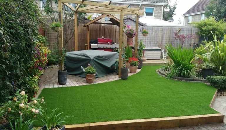 Landscaper | Artificial Grass | Porcelain Patios | Fencing | Driveways | Decking