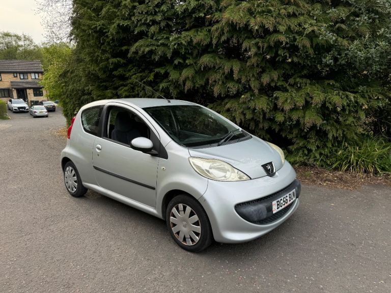Peugeot, 107, Hatchback, 2006, Manual, 998 (cc), 3 doors