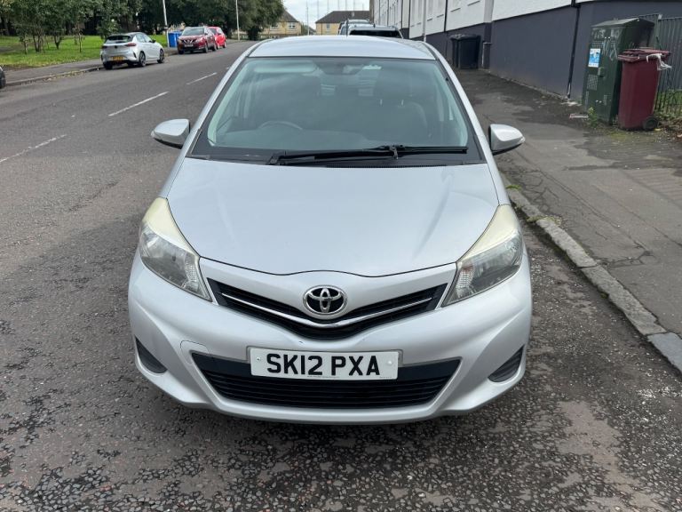 Toyota, YARIS, Hatchback, 2012, Manual, 1329 (cc), 5 doors