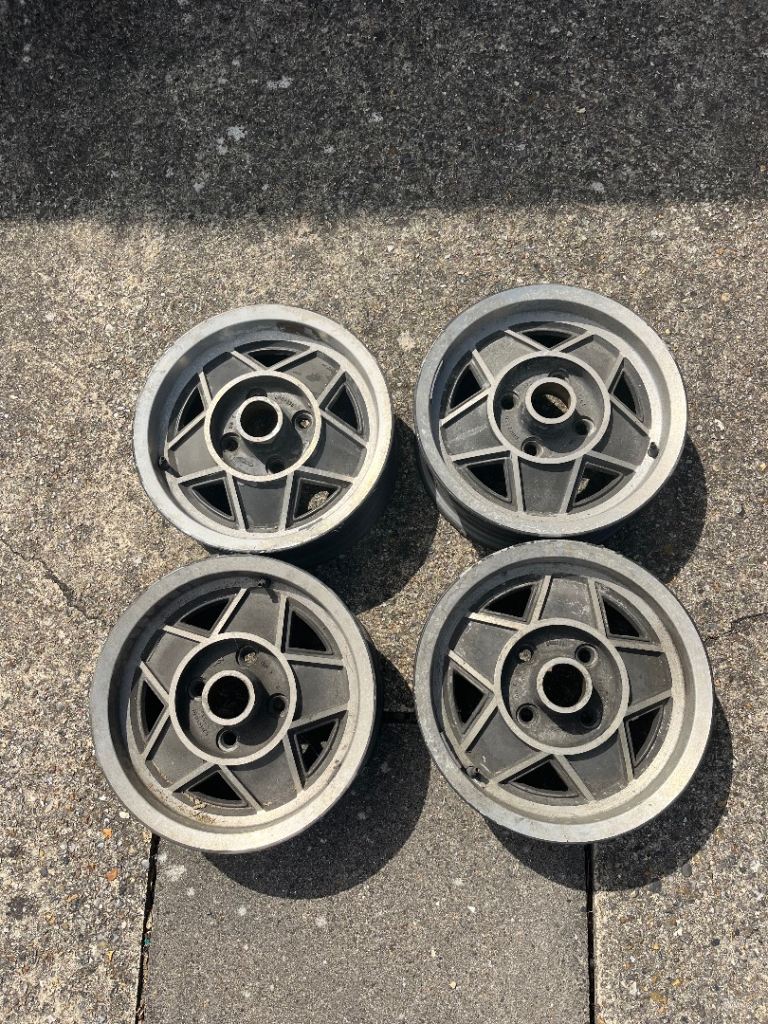 MGB LE stag style alloy wheels x 4