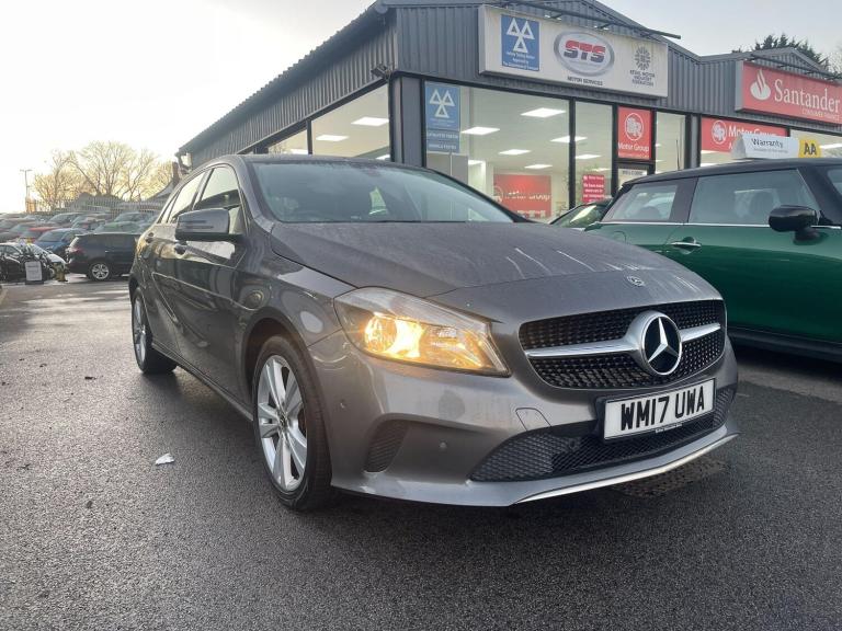 2017 Mercedes-Benz A-Class 1.5 A180d Sport (Executive) 7G-DCT Euro 6 (s/s) 5dr HATCHBACK Diesel A...