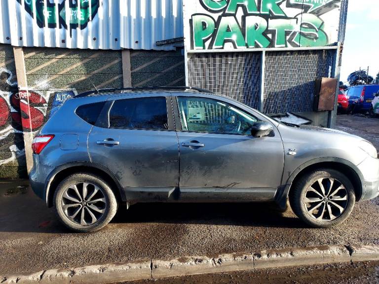 Nissan qashqai 2013 for breaking 