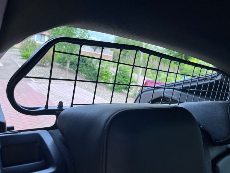 DOG GUARD FOR VW ID.5