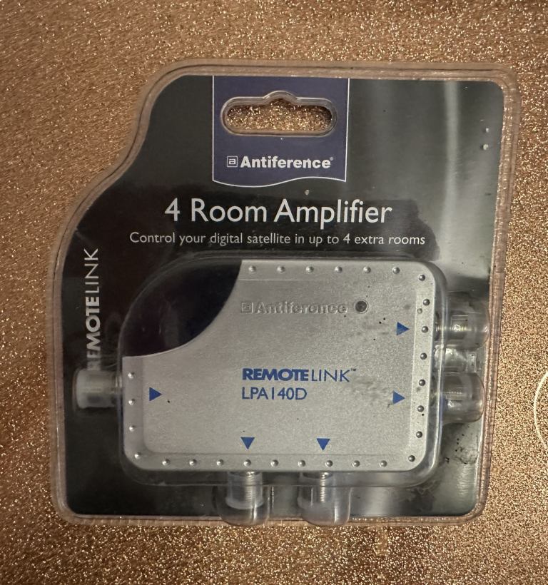 Antiference 4-way Remotelink Line Powered Amplifier