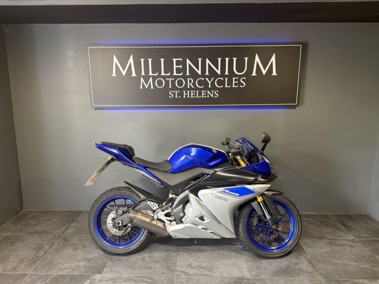 2015 YAMAHA YZF R 125 LEARNER LEGAL SPORT BIKE RIDE ON CBT