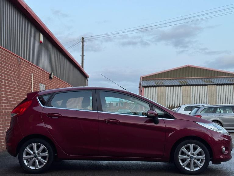 2010 Ford Fiesta 1.4 Zetec 5dr HATCHBACK PETROL Manual