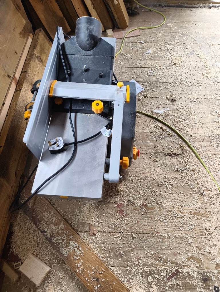 Titan thickness planner 