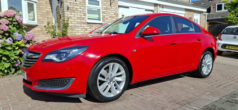 2015 Vauxhall Insignia 2.0 CDTi Ecoflex – Red, full service history, manual