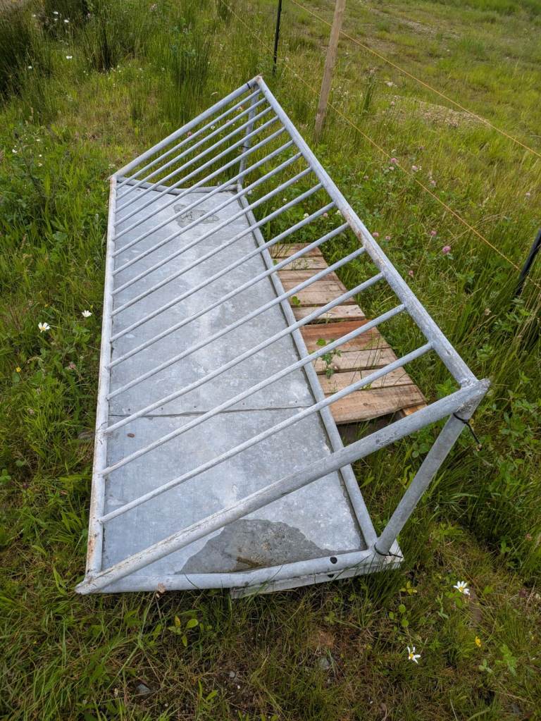 Wall Mounted Hay Rack 