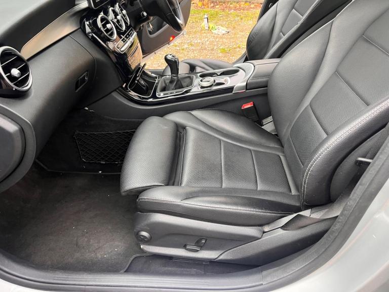 2017 Mercedes-Benz C Class C220d Sport 4dr SALOON DIESEL Manual