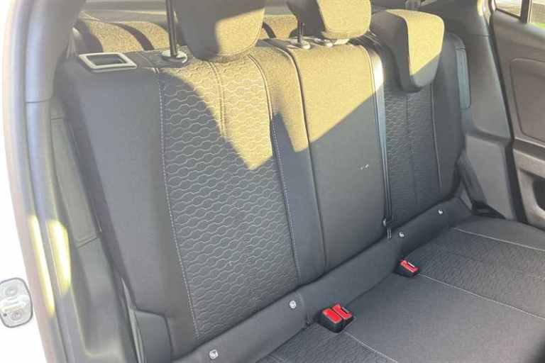 2025 Vauxhall Mokka 1.2 Turbo 136 Griffin 5dr HATCHBACK PETROL Manual