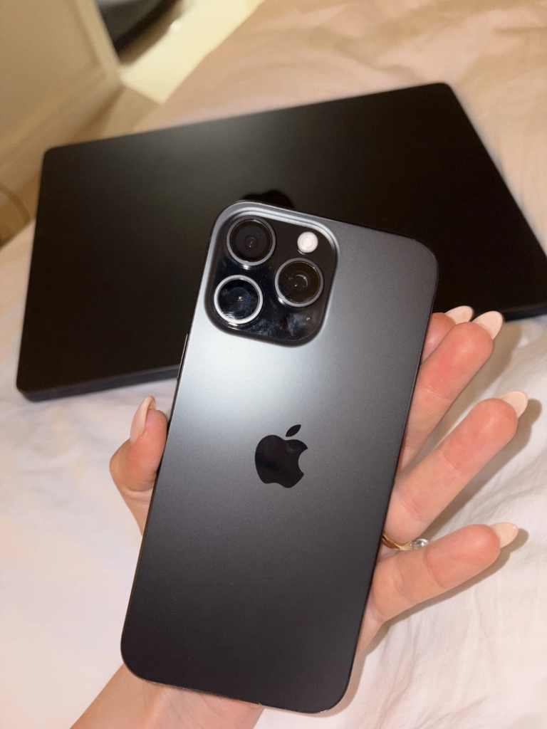 Apple iPhone 16 Pro Max 256GB