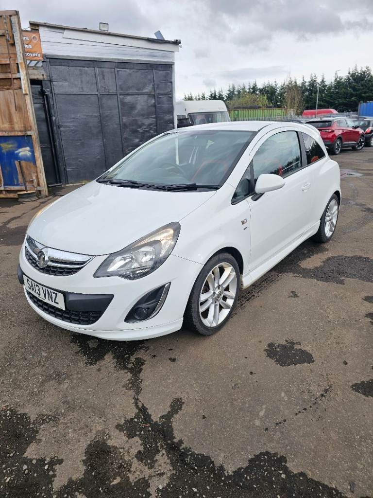 Vauxhall corsa sri 