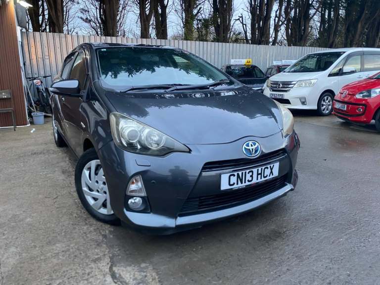 2013 Toyota Aqua 1.5 vvt-h t spirit cvt hybrid HATCHBACK Hybrid Electric Automatic