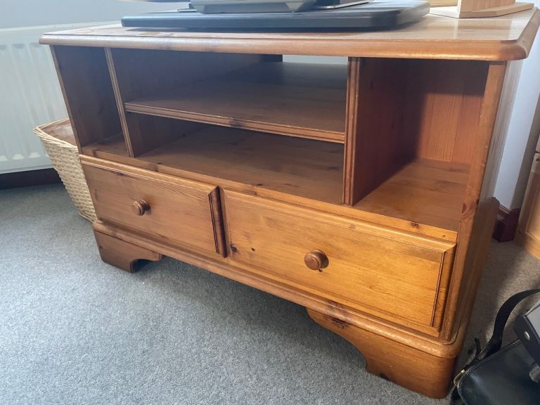 Ducal Antique Pine TV Unit 
