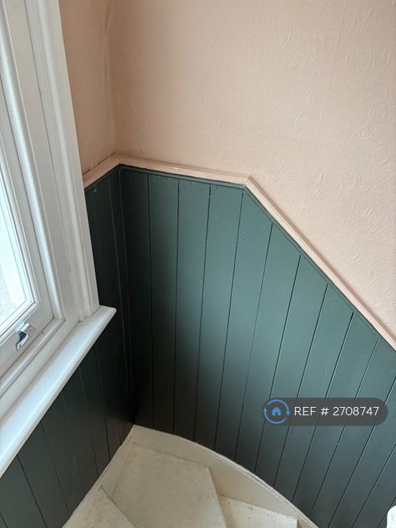 3 bedroom house in London, London, SE24 (3 bed) (#2708747)