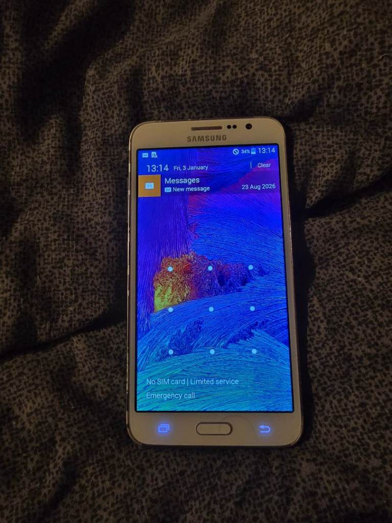 Samsung Galaxy Grand Max LTE / SM-G720N0 / as pattern password on front