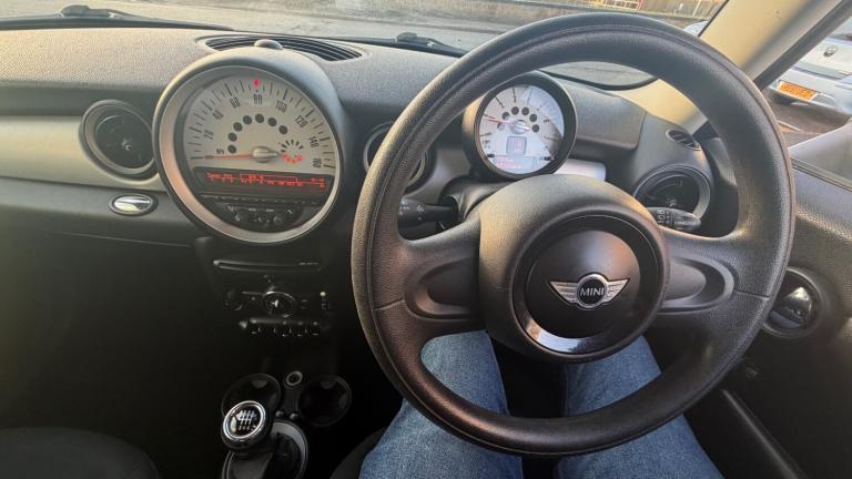 2011 MINI Hatch 1.6 Cooper D 3dr HATCHBACK Diesel Manual