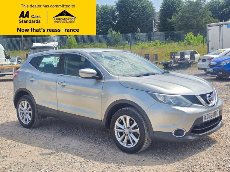 2017 Nissan Qashqai 1.2 DIG-T Acenta SUV 5dr Petrol XTRON 2WD Euro 6 (s/s) (115 ps) SUV Petrol Au...