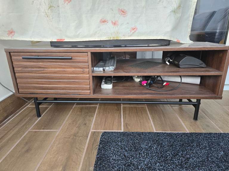 Bryant TV cabinet.