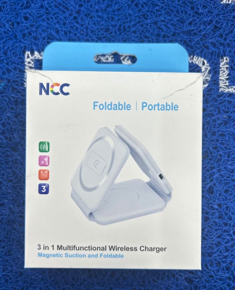 3 in 1 Foldable Portable Wireless Charger – New