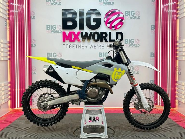 Husqvarna FC 250 2024 - 52 Hours - Stock & Clean