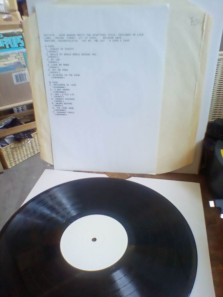 DAVE BARKER MEETS THE UPSETTERS ,. WHITE LABEL ,. VINYL ALBUM,. 